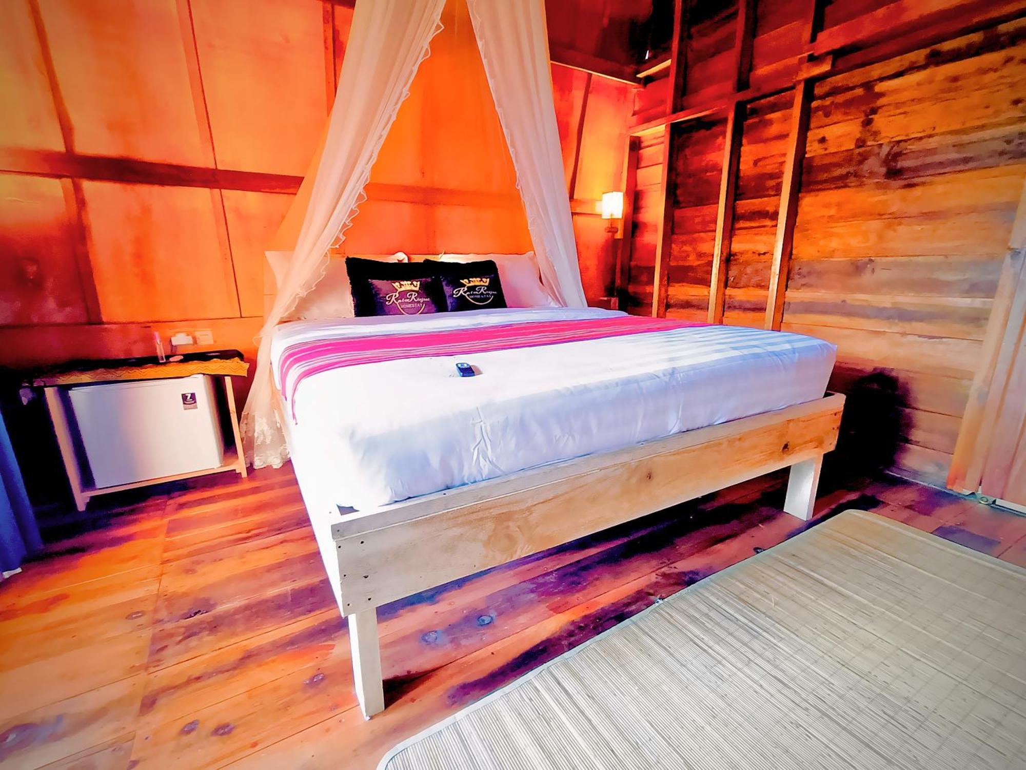 Raturinjani Homestay Selong Exterior foto